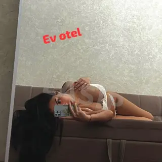 NORA SABİNA